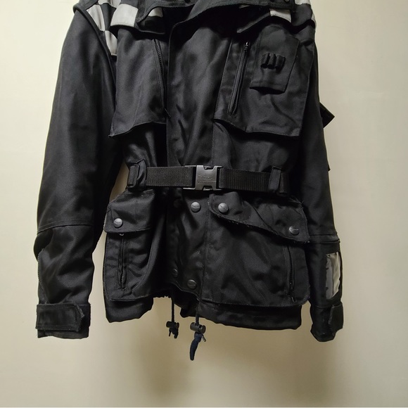 Triumph Motorcycle Vintage Triple T
Connections Checkered. Great used condition - Picture 6 of 16